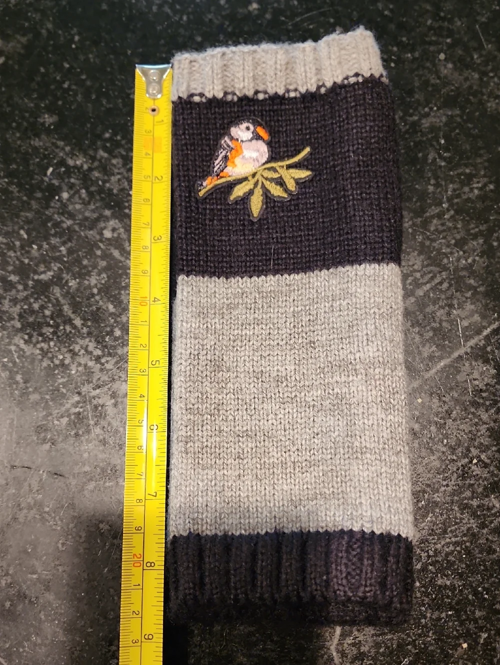 Fingerless Knitt Gray And Black Gloves With Embroidered Bird Detail